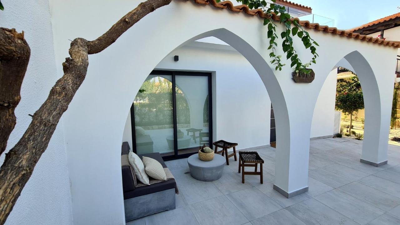 Phaedrus Living: Seaview Luxury Villa Venus パ フォス エクステリア 写真